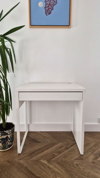 Biurko Ikea Micke, kolor biały, 73cm x 50cm