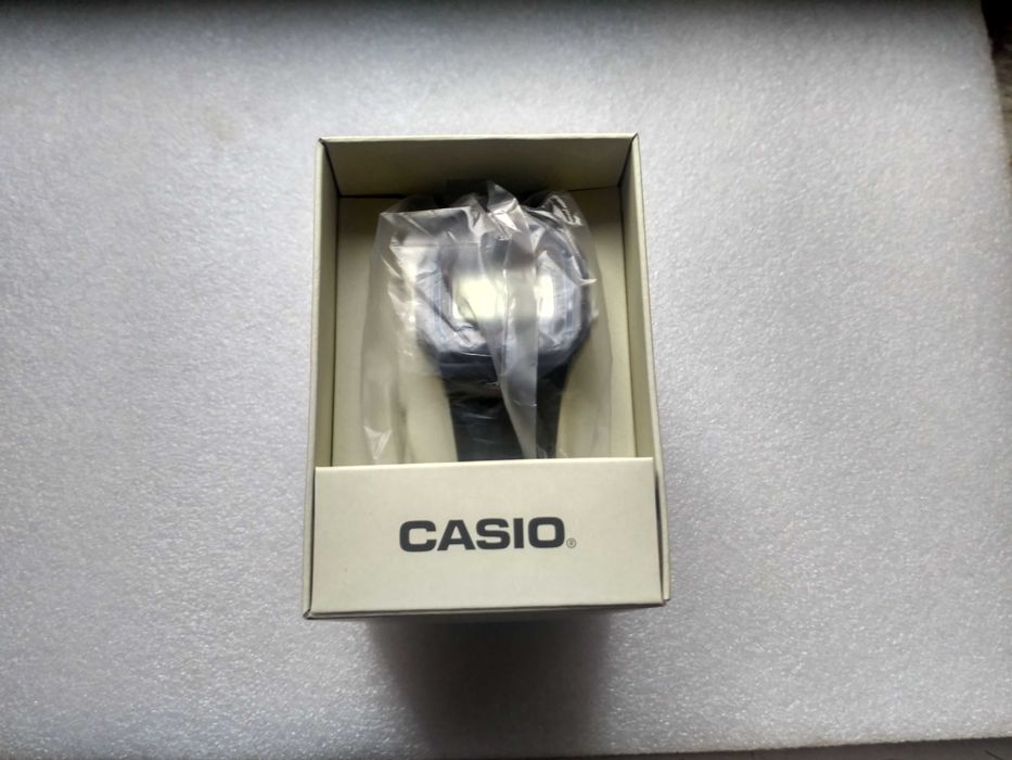 Легендарные электронные часы Casio F-91W, а именно модификация F-91W-1YEG с модулем 593