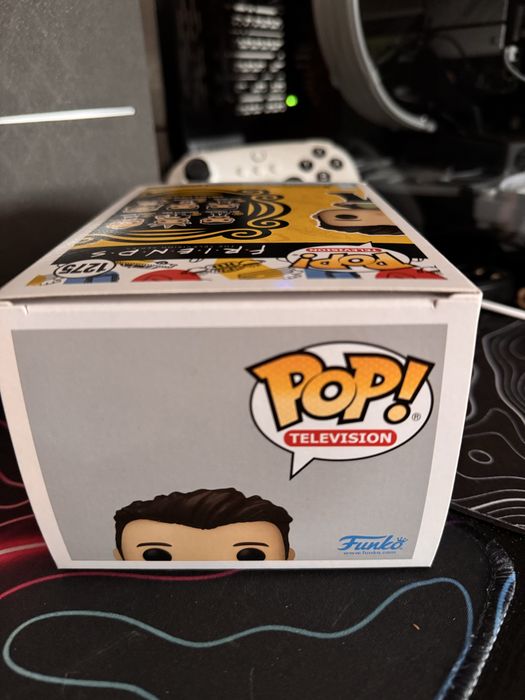 Funko pop Friends Joey with pizza 1275