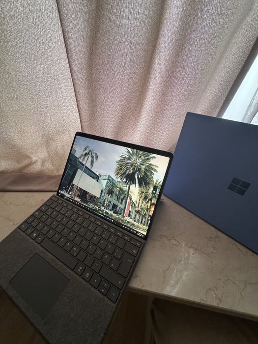 Surface Pro 11