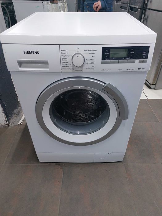 Стиральная пральна машина бу BOSCH maxx5 WLX2046KPL 40 см