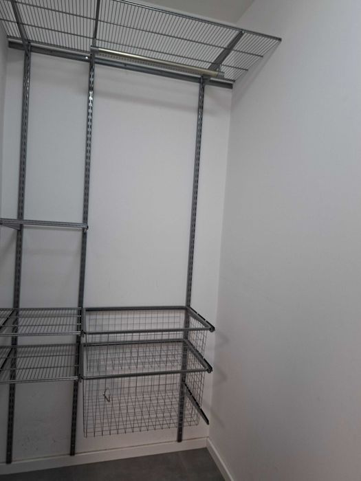 System Elfa do garderoby lub spizarni