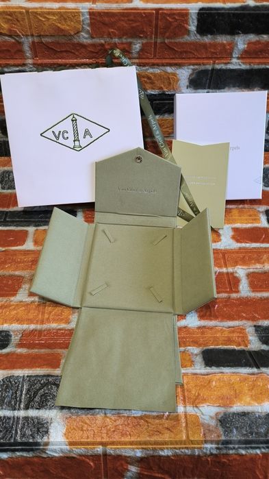 Упаковка  для ювелирных изделий Van Gleef Люкс  Кольца серьги кулоны.