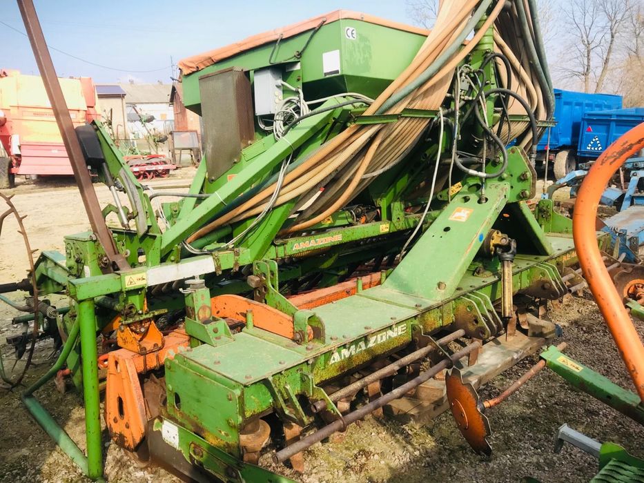 Amazone agregat uprawowosiewny ke403