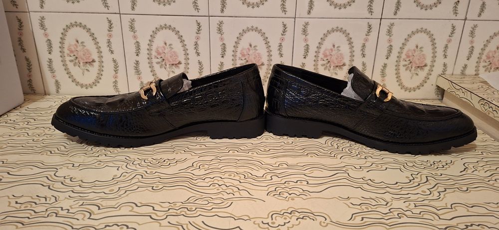 Nowe Loafersy w kolorze czarnym