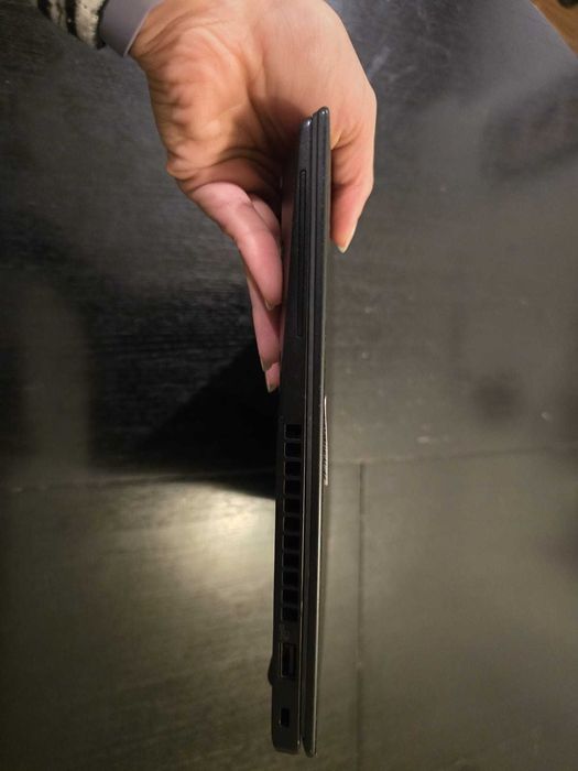 Lenovo ThinkPad T14s G1 – Portátil Premium, Excelente Estado