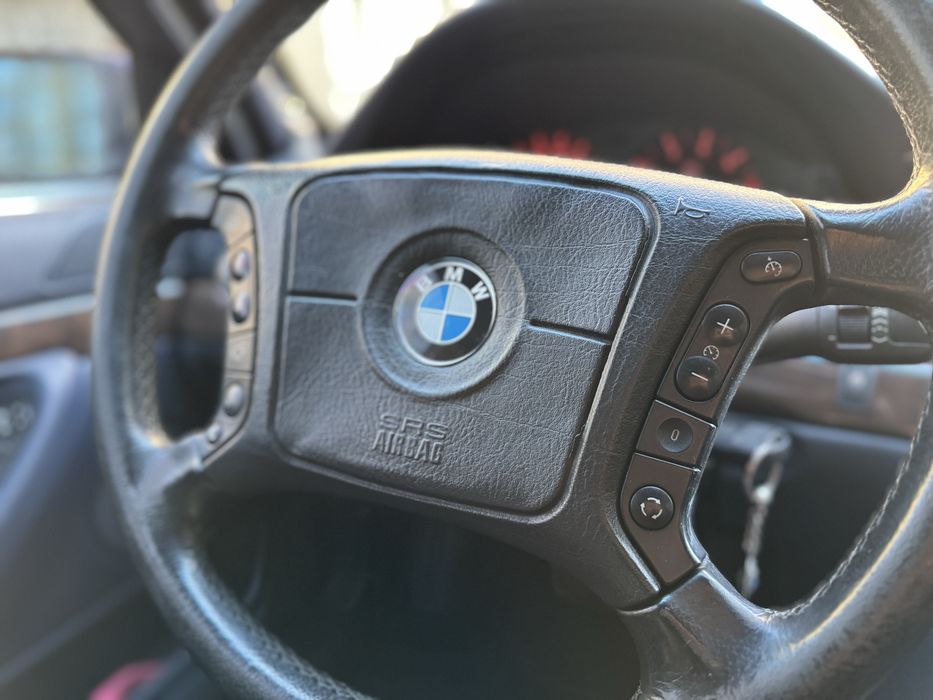 Продається BMW E38