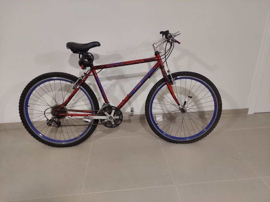 Bicicleta com cadeado