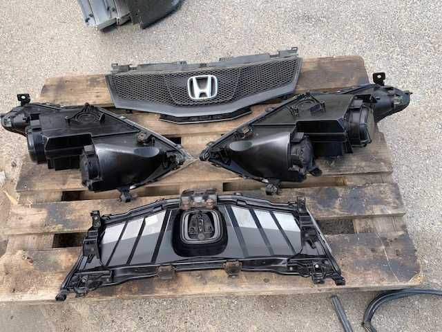Honda Civic VIII UFO Lampa Prawa Europa