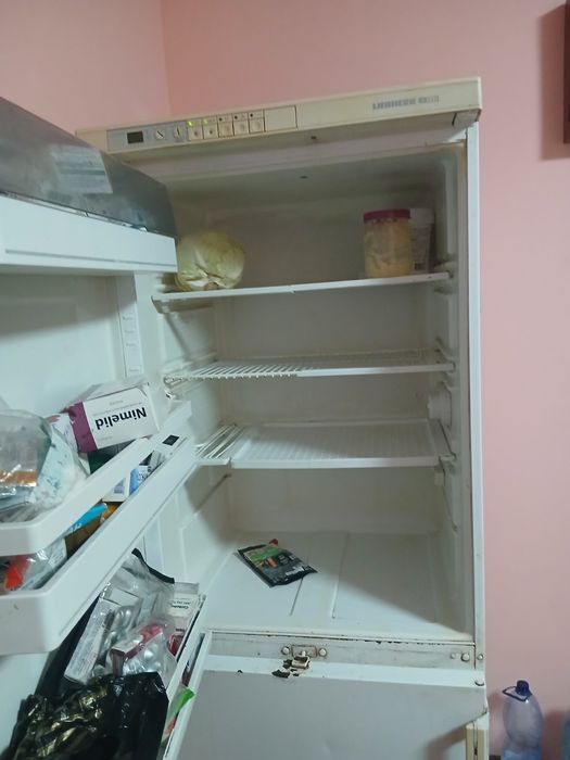 Холодильник liebherr