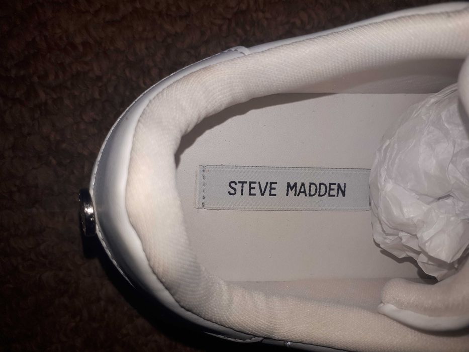 Пролет по размеру  кросовки женские Steve Madden us10
