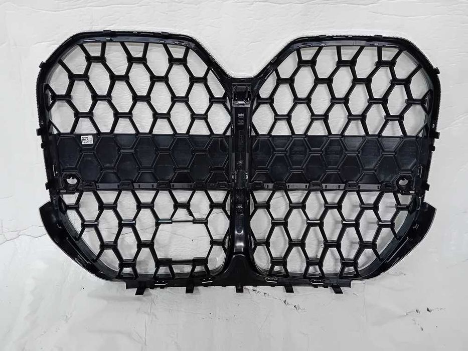 Grill kratka ozdobna BMW Seria: 4' G 26 nr. mag 1/051