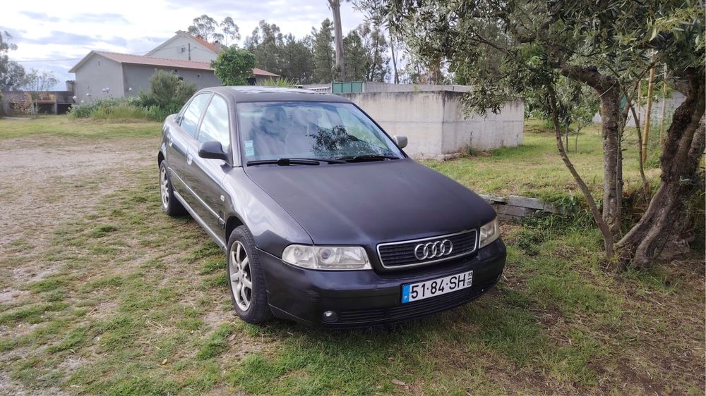 Audi a4 1999 com teto