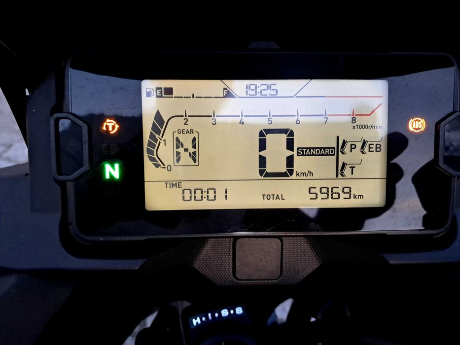 Honda NC750X DCT