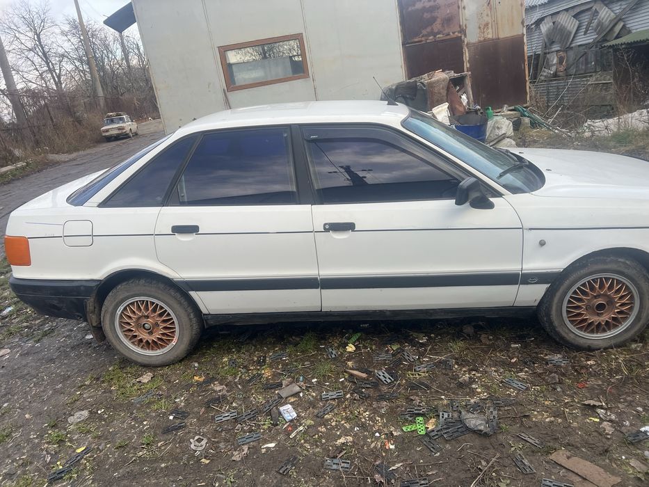 Ауді 80 б4 на повном ходу