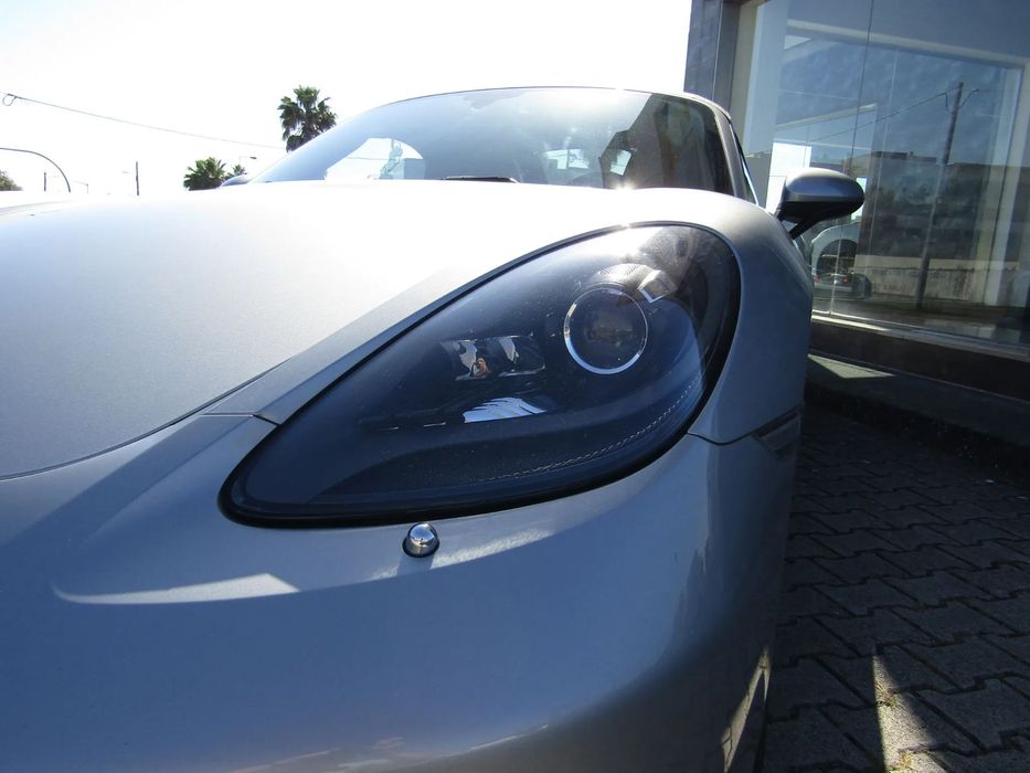 Porsche 718 Boxster 2.0T