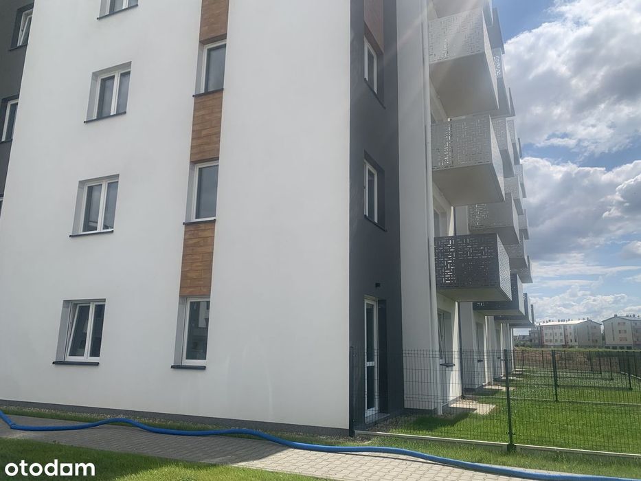 Mieszkanie 2-pokojowe  z balkonem , miejscem postojowym i komórką lok.