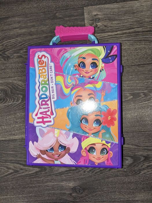 Hairdorables фірмовий кейс для колекції
