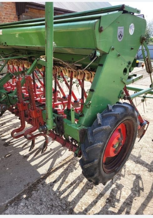 Сівалка,,хасія,,