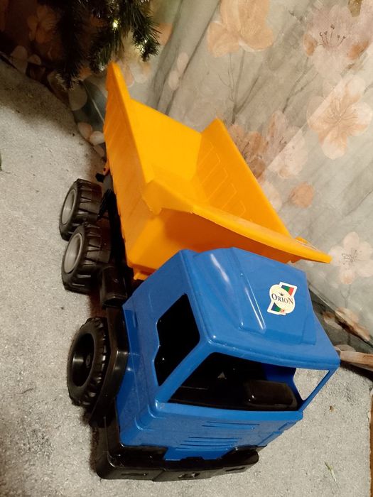 Самосвал детский большой