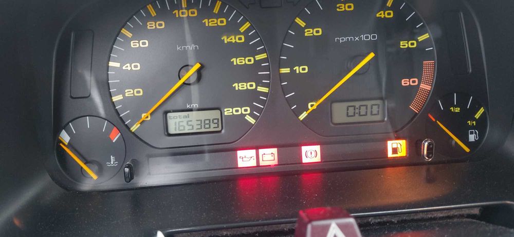 Seat a gasolina com problema no motor