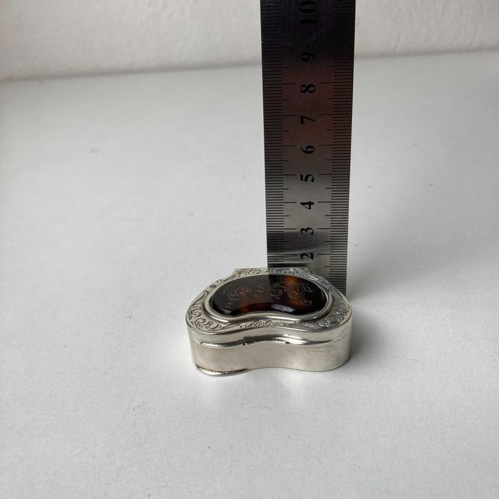 Caixa de Rapé antiga em Prata e Ambar Século XVII-XIX