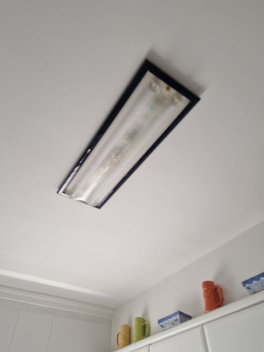 Candeeiro de teto friso azul