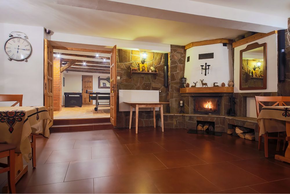 Dom na wyłączność dla min:18 os/sala kominkowa i zaplecze rekreacyjne