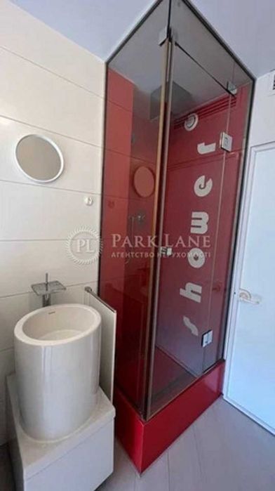 1 кімнатна  (євродвушка) на просп. Володимира Івасюка 9а