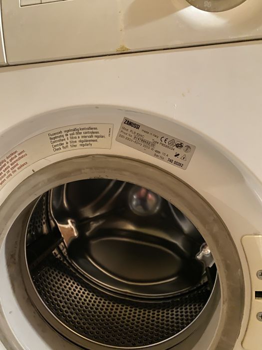 Стиральная машина Zanussi