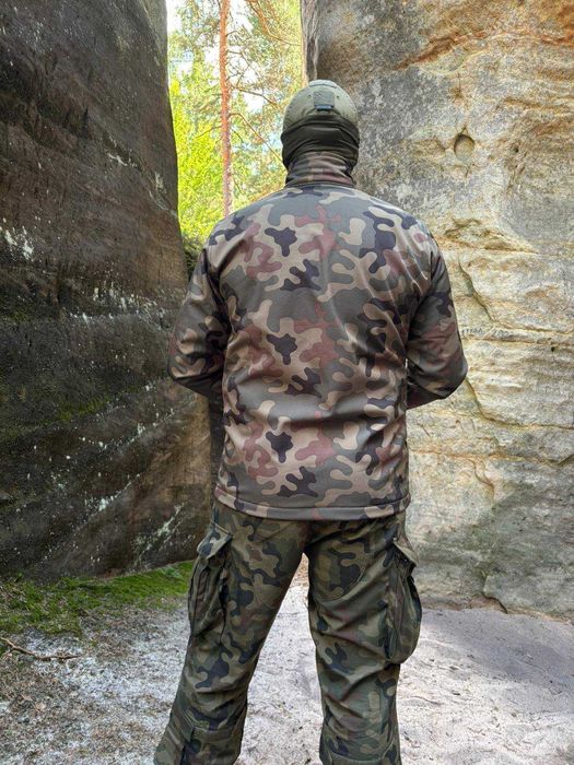 Softshell ,Polar produkt Polski wojskowy . Czytaj opis .