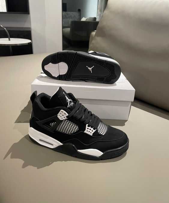 Jordan Air Jordan 4 Retro White Thunder R.44