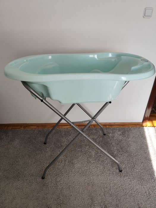 Wanienka na stelażu wysokim