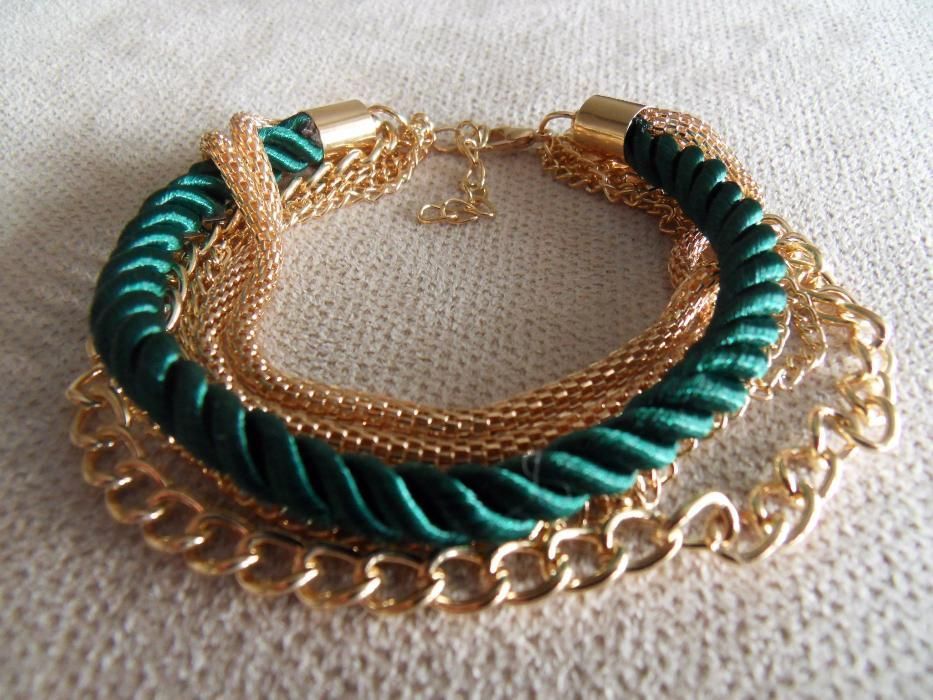 Bransoletka z łańcuszkami SZNUR biały