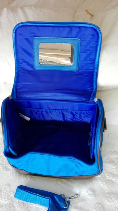 Bolsa de toilete, necessaire, nova