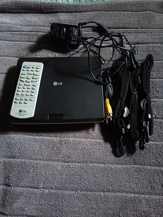 DVD portátil para venda a funcionar com os acessórios e mala LG