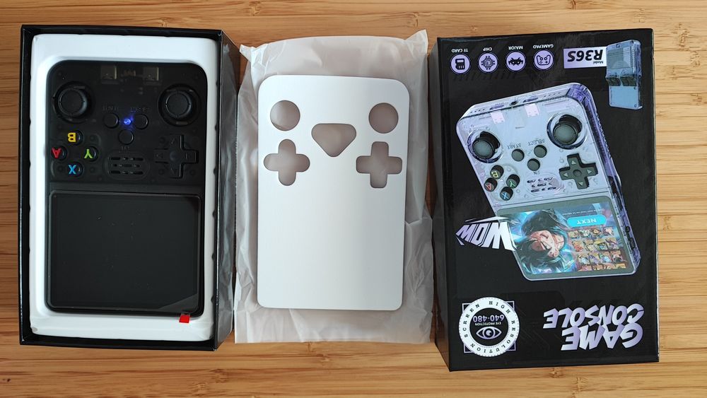 Consola Retro R36S