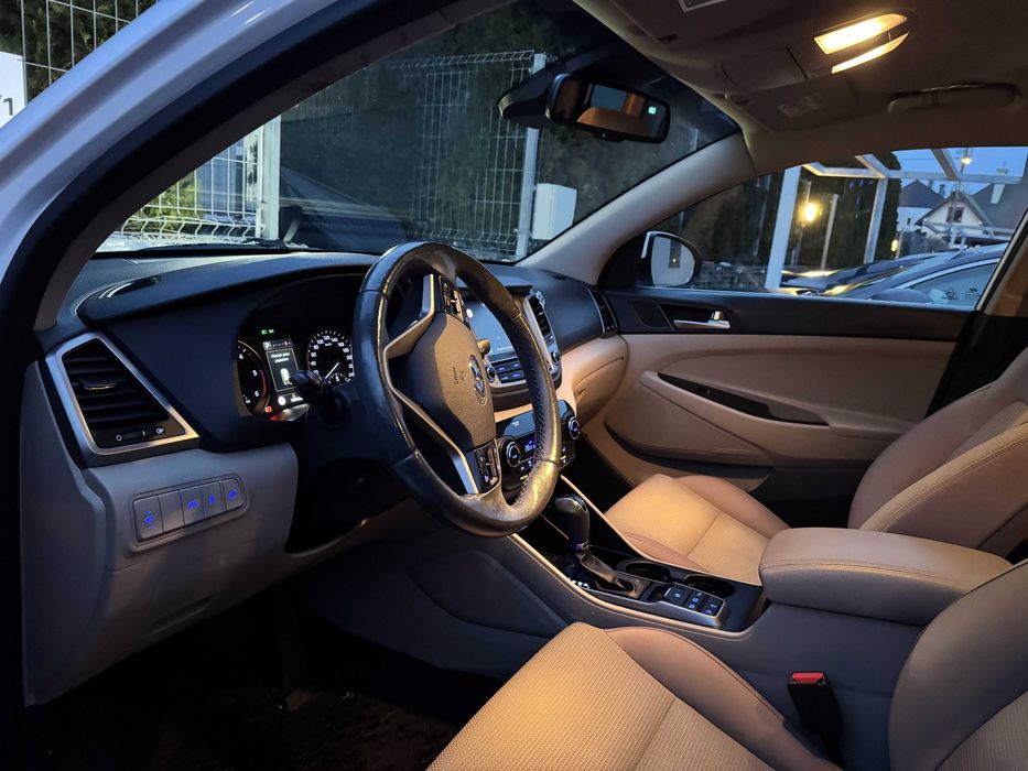 Hyundai Tucson  1.7 CRDi