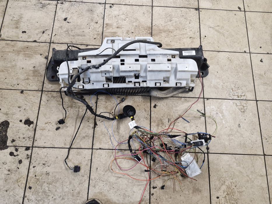 Hak elektryczny bmw f30 f31 f32 komplet