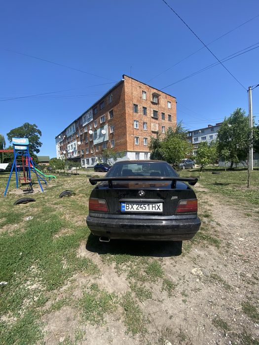 Продам бмв е36 318