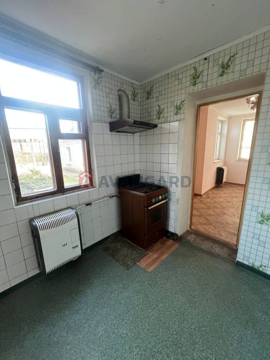 Продаж будинку+8соток приватизованої землі+літня кухня. Запоріжжя ліве