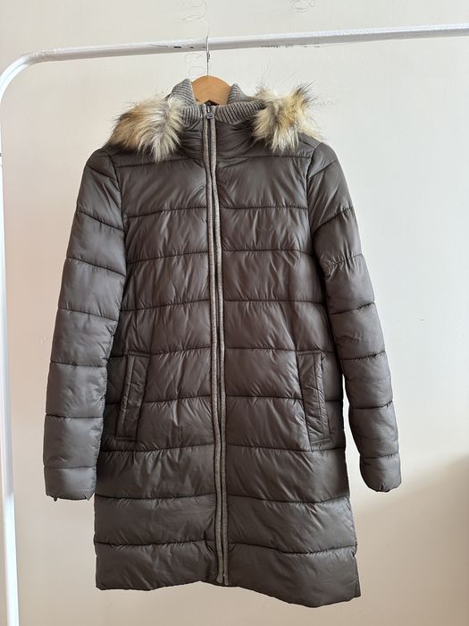 Зимова куртка, плащ