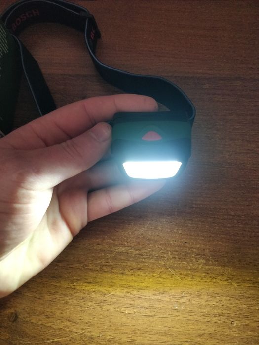 Ліхтарик налобний Bosch