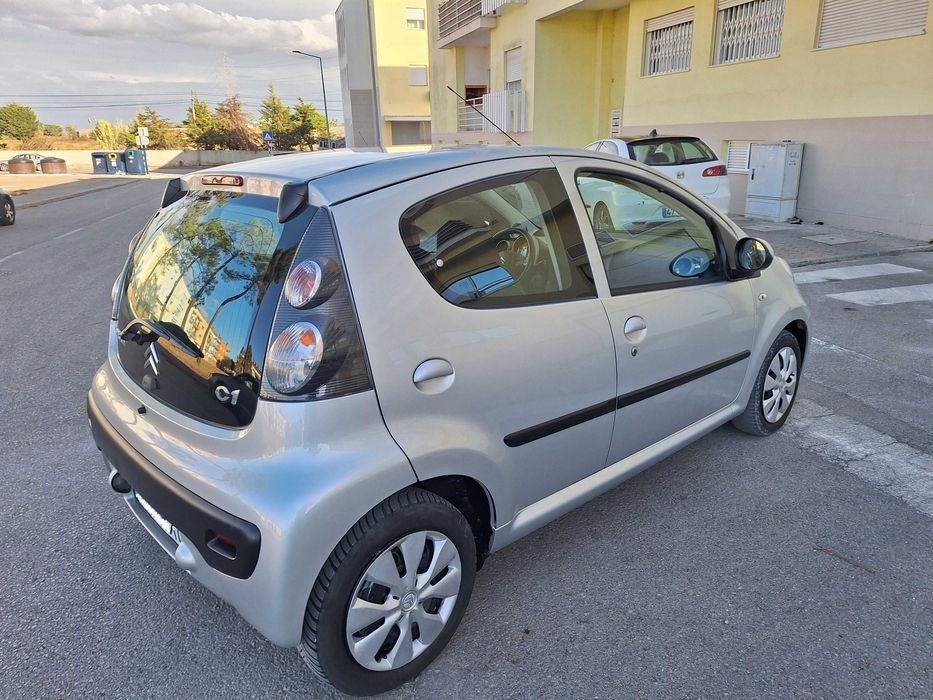 Citroen C1  estado  Irrepreensível com Ar Condicionado de 2012