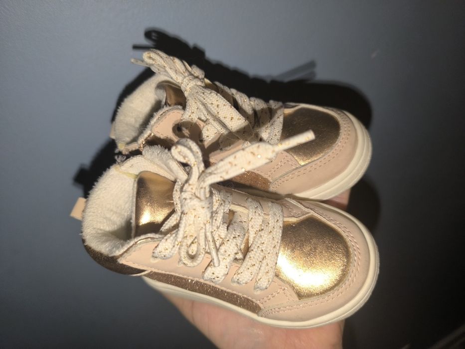 2 pary adidasów dla dziewczynki 18/19