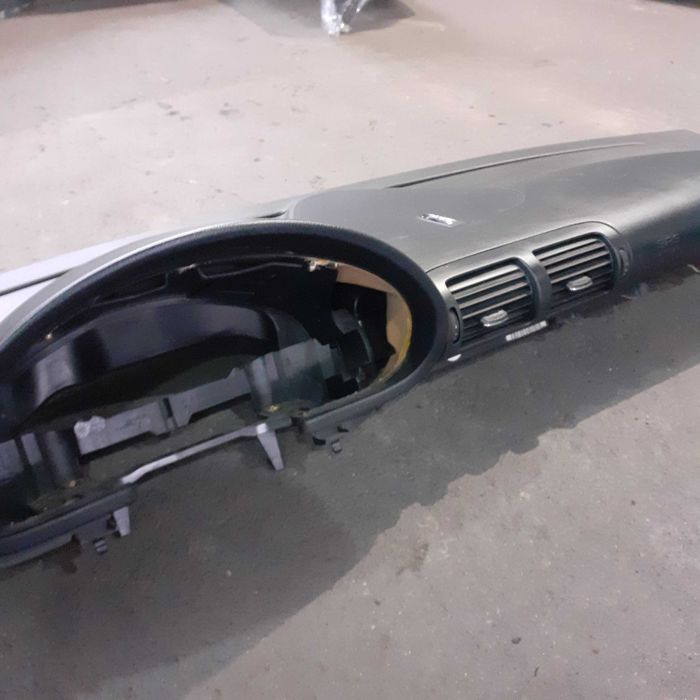 Deska rozdzielcza Mercedes C Klasa W203 Nr.105