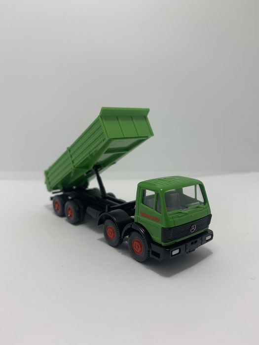 Camião Mercedes da Wiking escala H0 1/87