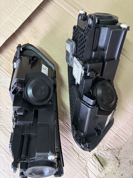 Volkswagen Tiguan передні фари 2010-2016 р