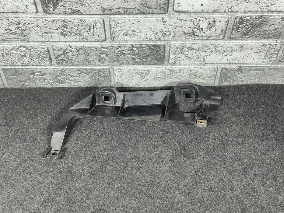 Направляюча фари права BMW E39 Рестайл Код:886