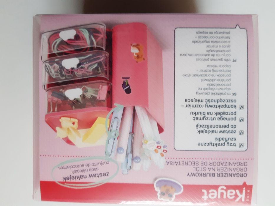 Różowy organizer biurkowy Kayet Kids z szufladkami i zestawem naklejek 14x10x11,5 cm